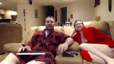 marriedcouple4u amateur record on 05/22/15 04:01 from Chaturbate