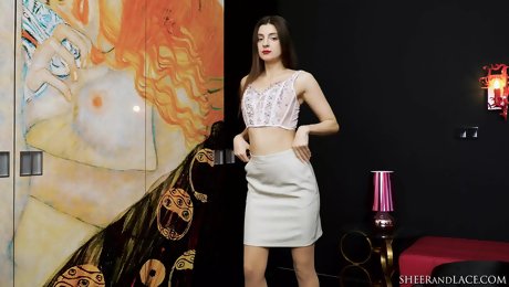 Russian Fashion Model Melena Maria Rya Masturbates in Sheer Pantyhose