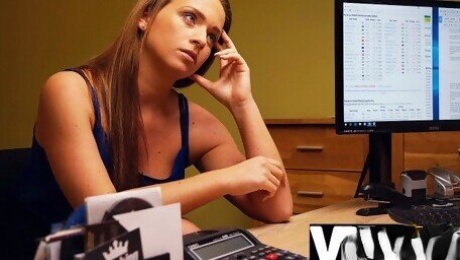 VIP4K. Naughty bank worker lures a sexy babe into having intense sex