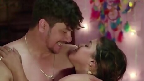 Gorgeous Indian MILF hot sex mind-blowing scene