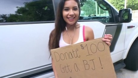 Bubble butt teen offers POV outdoor blowjob for $100 donation