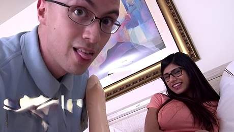 Grandes tetas sex with tender Mia Khalifa from Mia Khalifa
